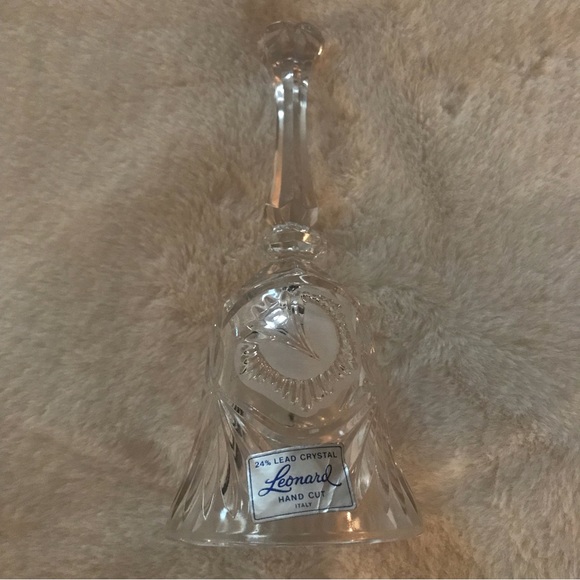 Vintage Leonard Lead Crystal Collector’s Bell - Picture 8 of 14